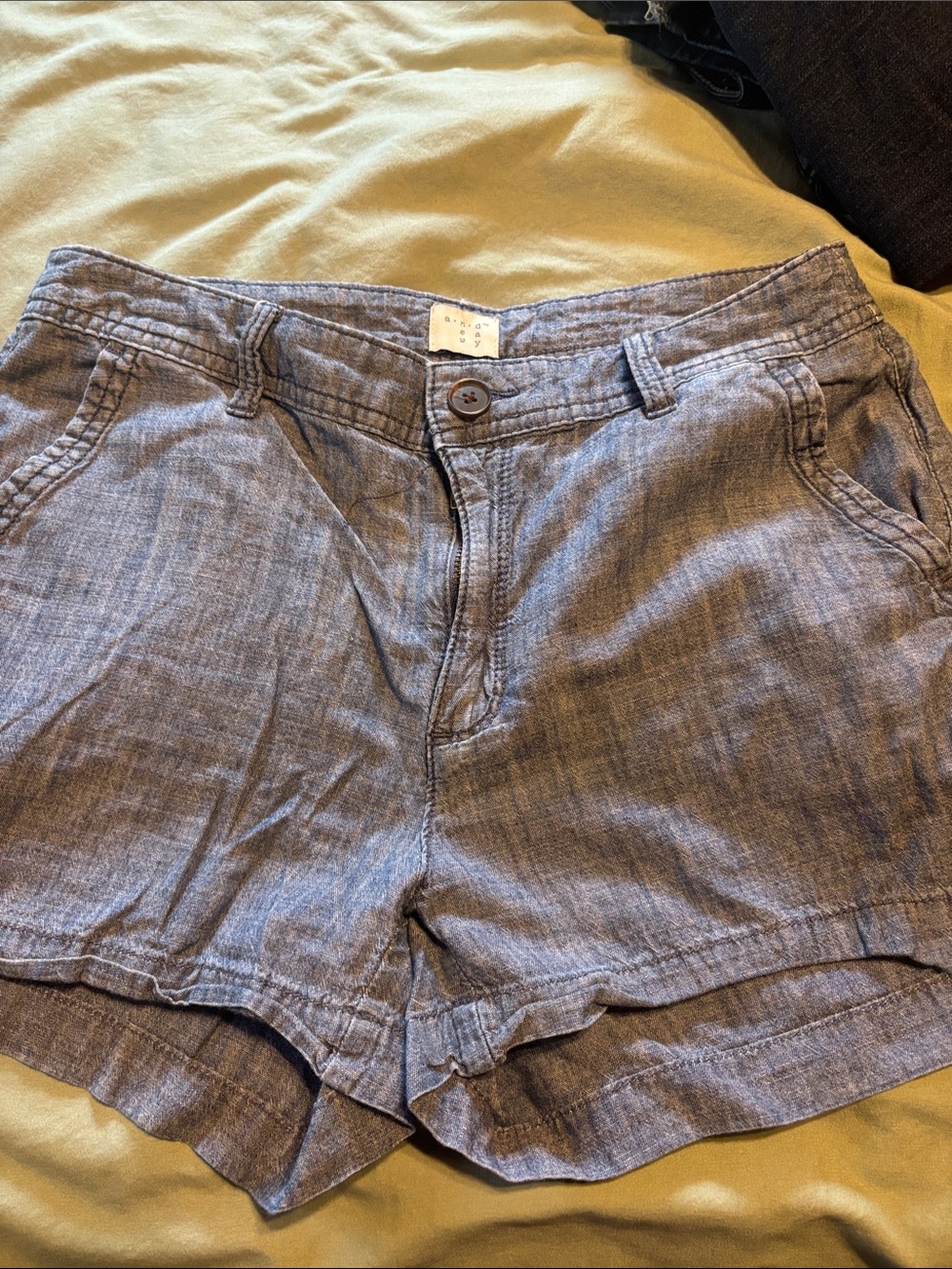 Women’s shorts